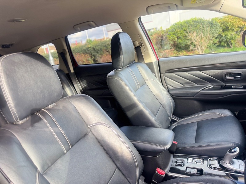 Used Mitsubishi Outlander 2018 for sale - 76863635: Photo 13