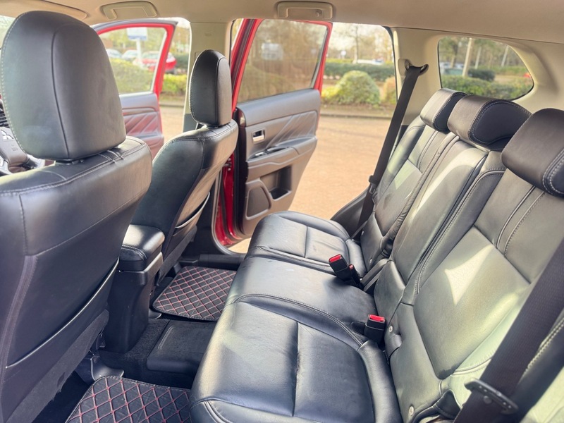 Used Mitsubishi Outlander 2018 for sale - 76863635: Photo 17