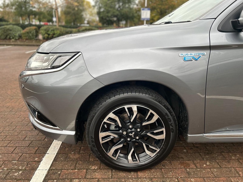 Used Mitsubishi Outlander 2017 for sale - 76660033: Photo 21