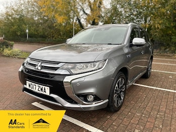 Used Mitsubishi Outlander 2017 for sale - 76660033: Photo