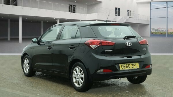 Used Hyundai i20 2017 for sale - 77370363: Photo 3