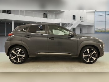 Used Hyundai KONA 2017 for sale - 77655903: Photo