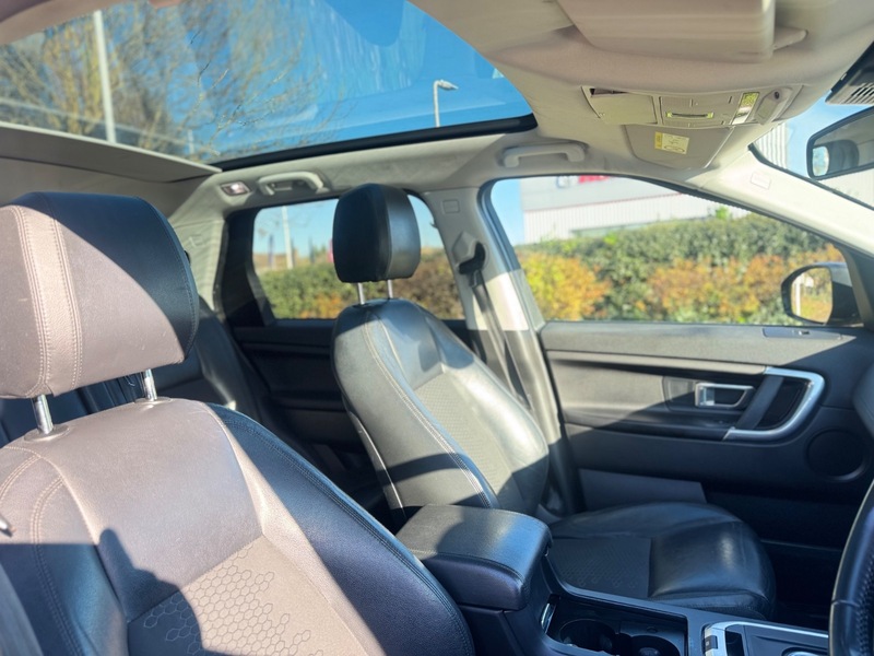 Used Land Rover Discovery Sport 2015 for sale - 76660008: Photo 11