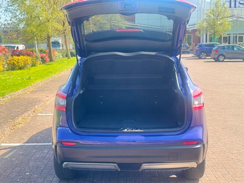 Used Nissan Qashqai 2018 for sale - 78168111: Photo 13