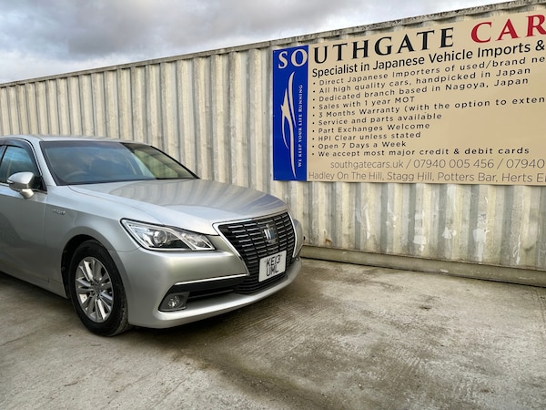 Used Toyota Crown 2023 for sale - 70102714: Photo 3