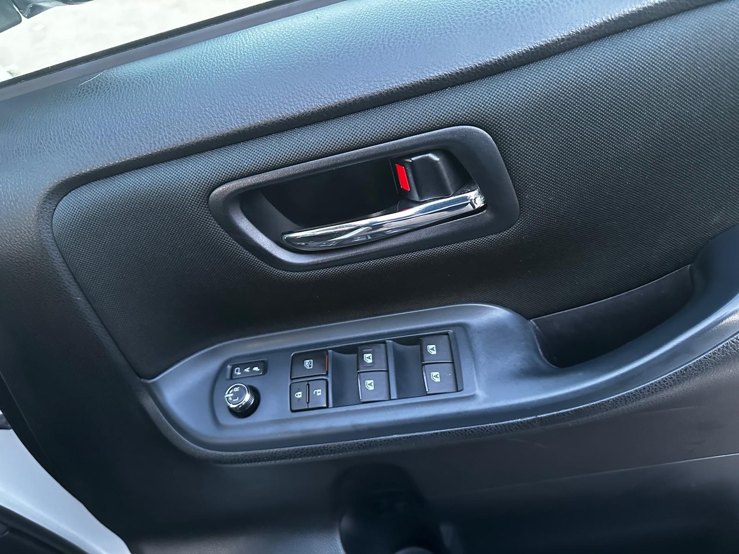 Used Toyota Voxy 2026 for sale - 77973562: Photo 10