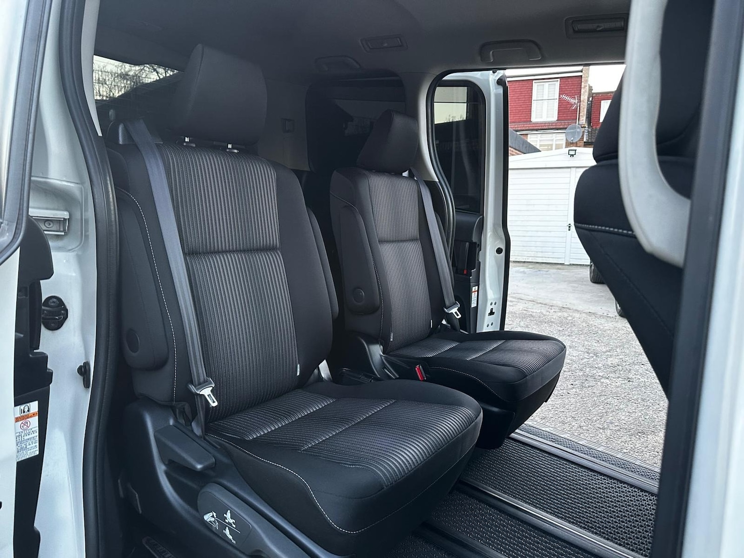 Used Toyota Voxy 2026 for sale - 77973562: Photo 13