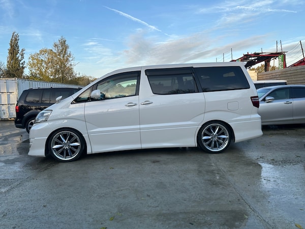 Used Toyota Alphard 2007 for sale - 72759970: Photo 5