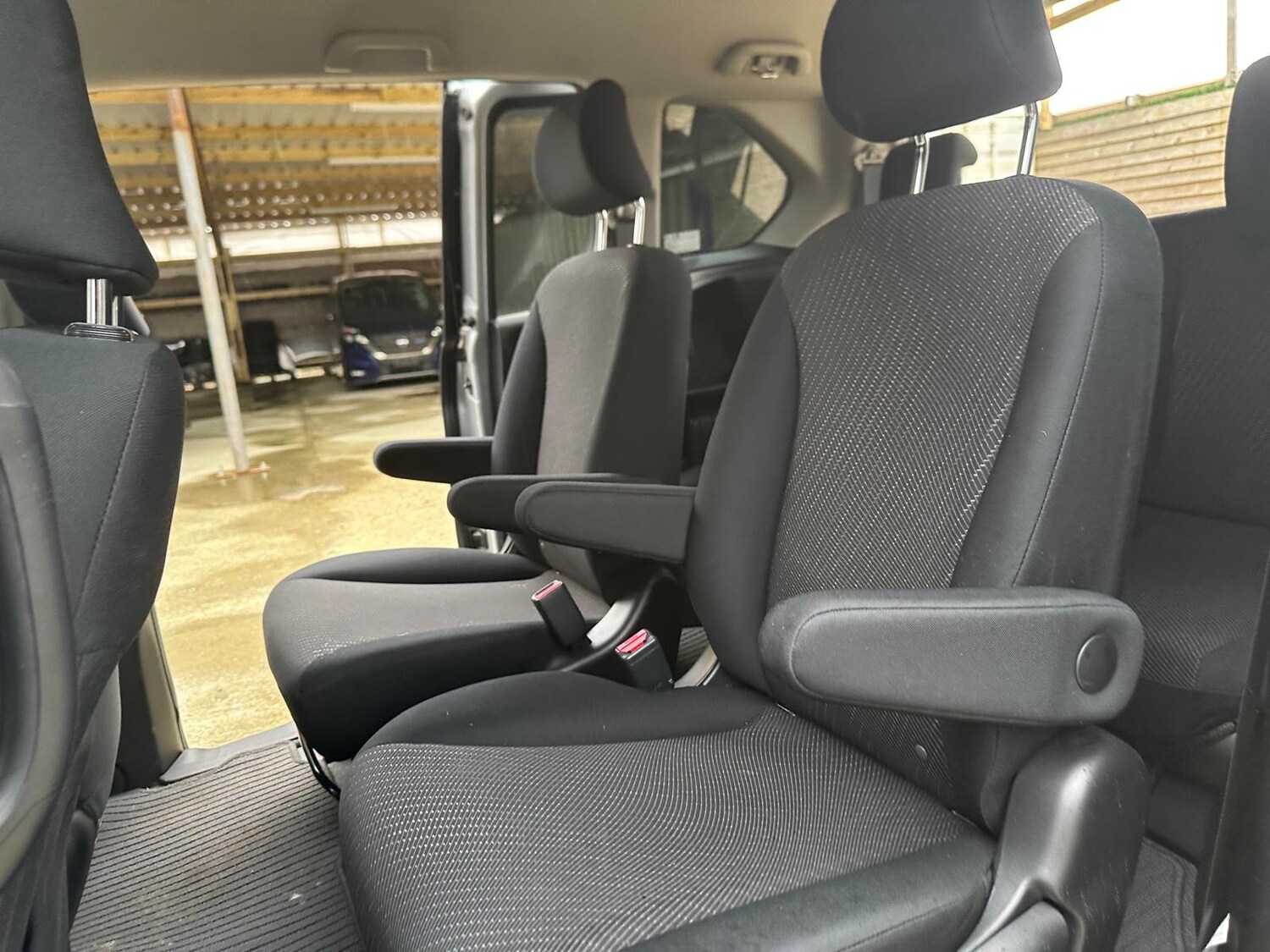 Used Honda Freed 2024 for sale - 77700919: Photo 14