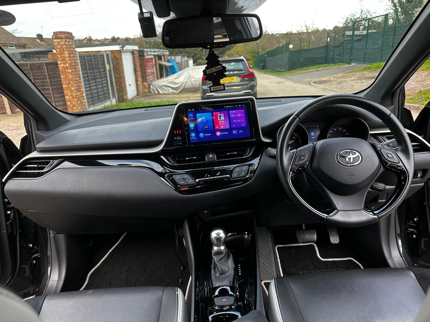 Used Toyota C-HR 2025 for sale - 78040290: Photo 14