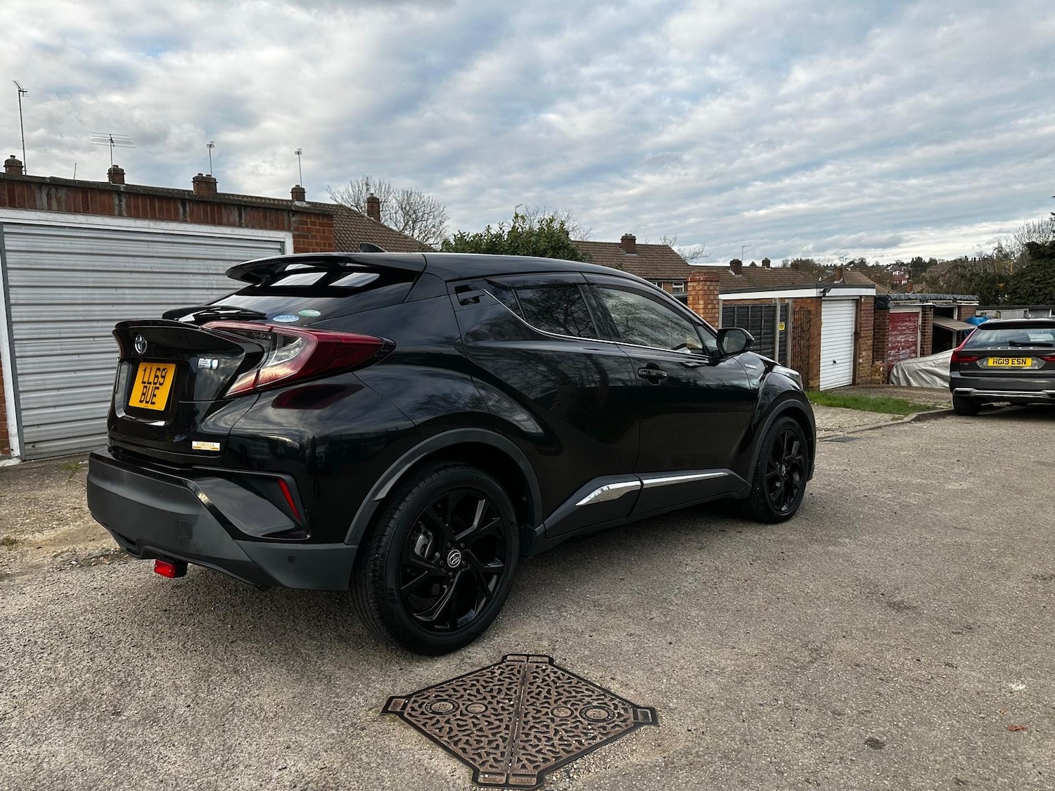 Used Toyota C-HR 2025 for sale - 78040290: Photo 5