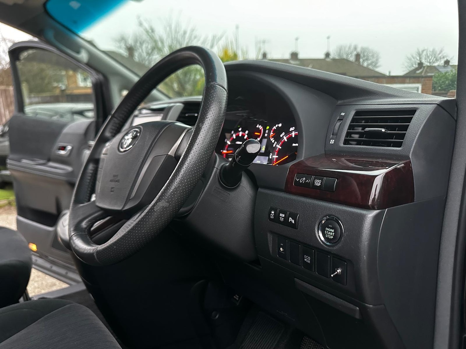 Used Toyota Alphard 2015 for sale - 77798695: Photo 10