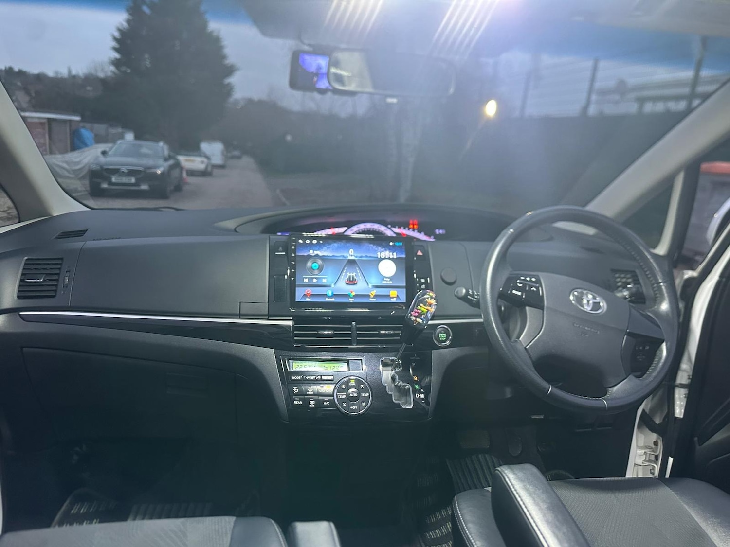 Used Toyota Estima 2025 for sale - 77517193: Photo 12