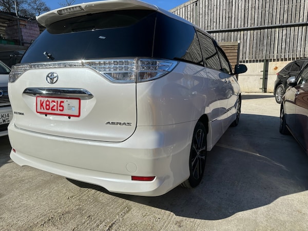 Used Toyota Estima 2025 for sale - 73915585: Photo 5
