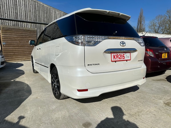 Used Toyota Estima 2025 for sale - 73915585: Photo 7