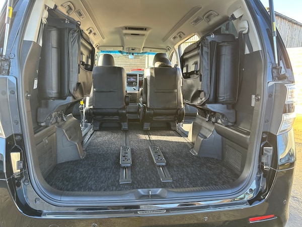 Used Toyota Vellfire 2014 for sale - 73496304: Photo 22