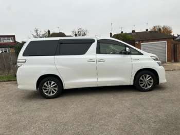 Used Toyota Vellfire 2014 for sale - 72794099: Photo
