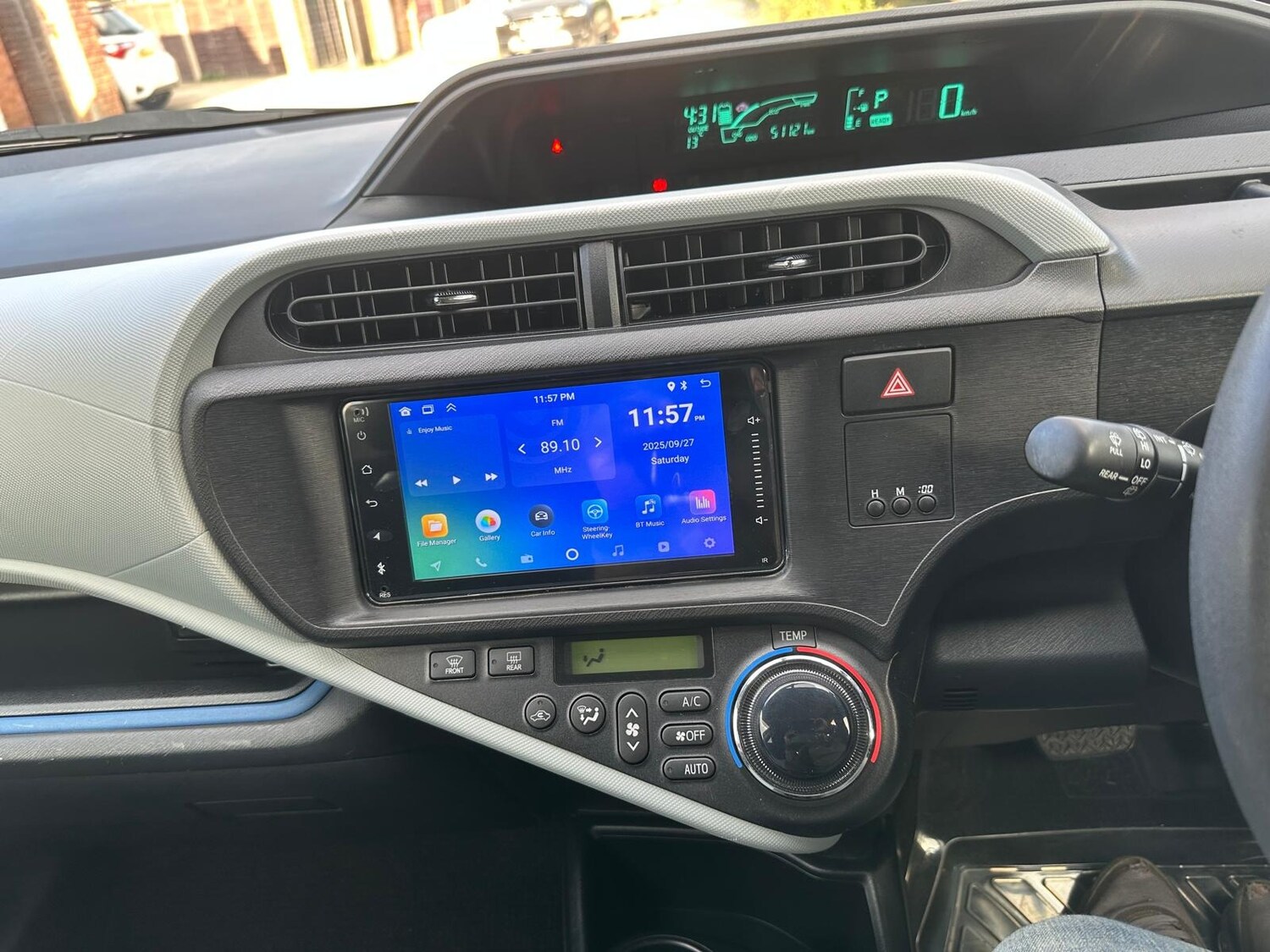 Used Toyota Aqua 2025 for sale - 77487076: Photo 19