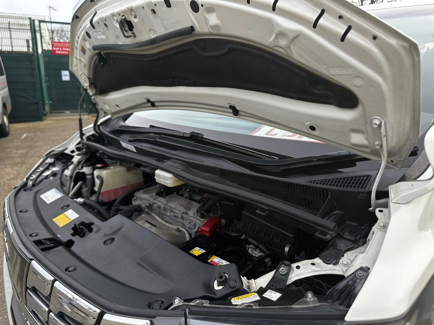 Used Toyota Alphard 2026 for sale - 78005566: Photo 18