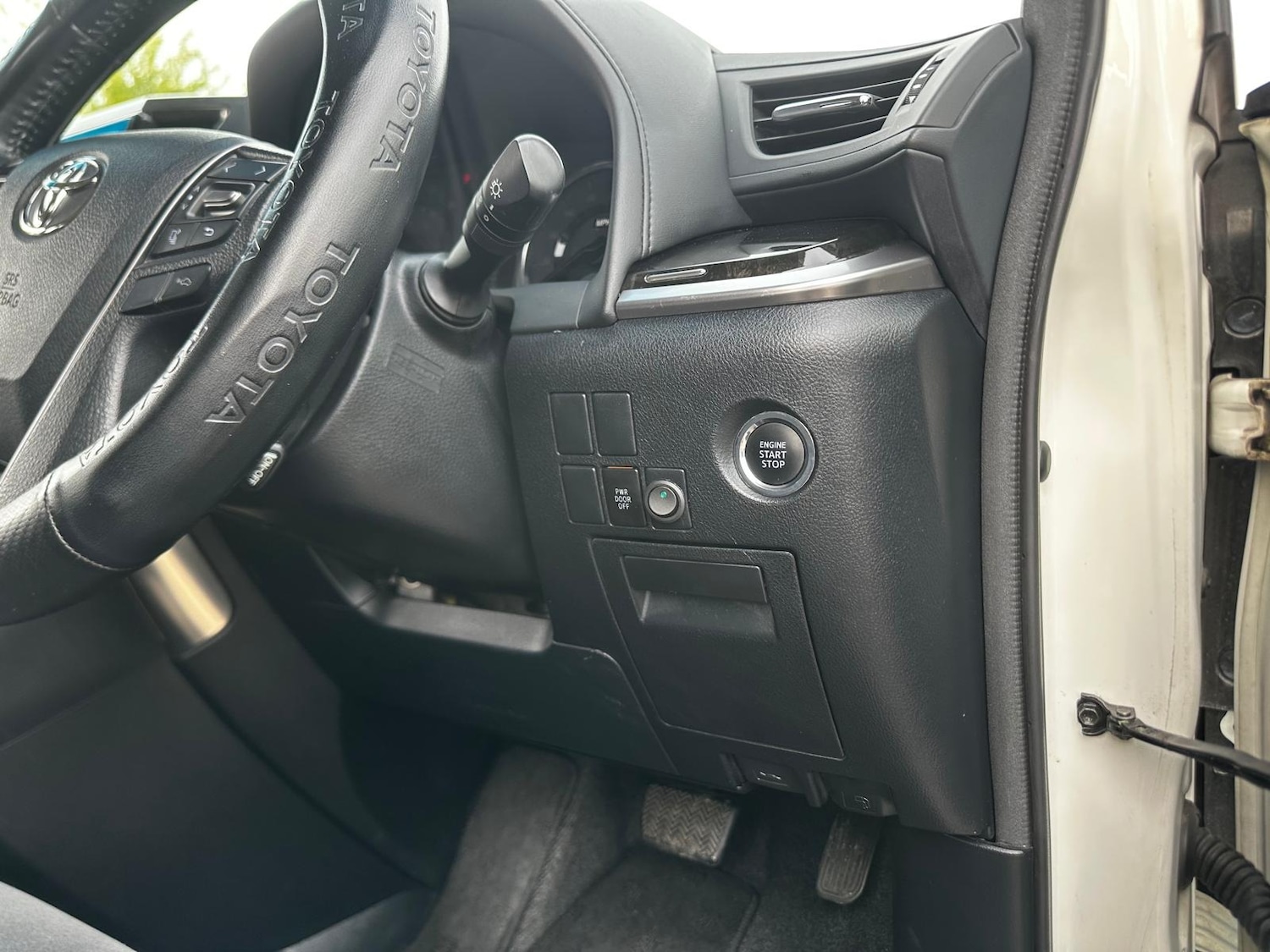 Used Toyota Alphard 2026 for sale - 78005566: Photo 9