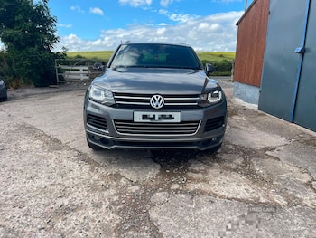 Used Volkswagen Touareg 2014 for sale - 79442384: Photo