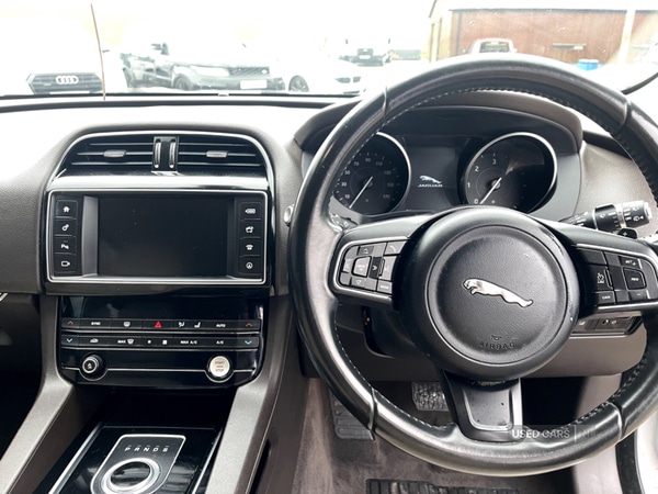 Used Jaguar F-Pace 2016 for sale - 77697141: Photo 8