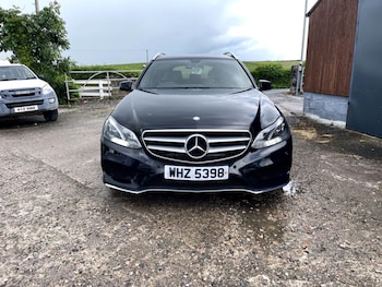 Used Mercedes-Benz V-Class 2019 for sale - 79362988: Photo