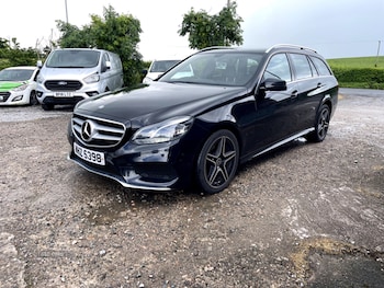 Used Mercedes-Benz V-Class 2019 for sale - 79362988: Photo