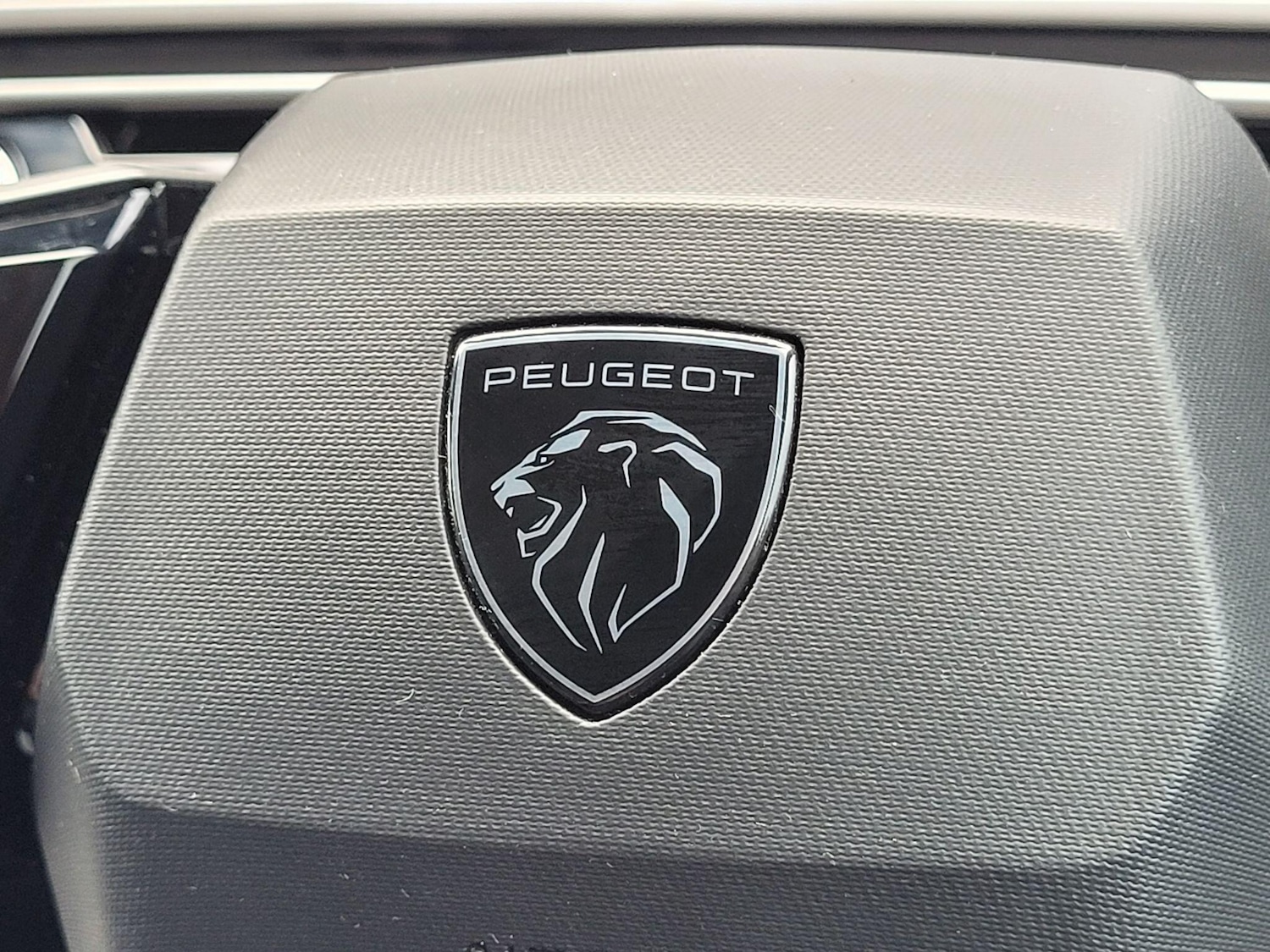 Used Peugeot 3008 2025 for sale - 76521877: Photo 37