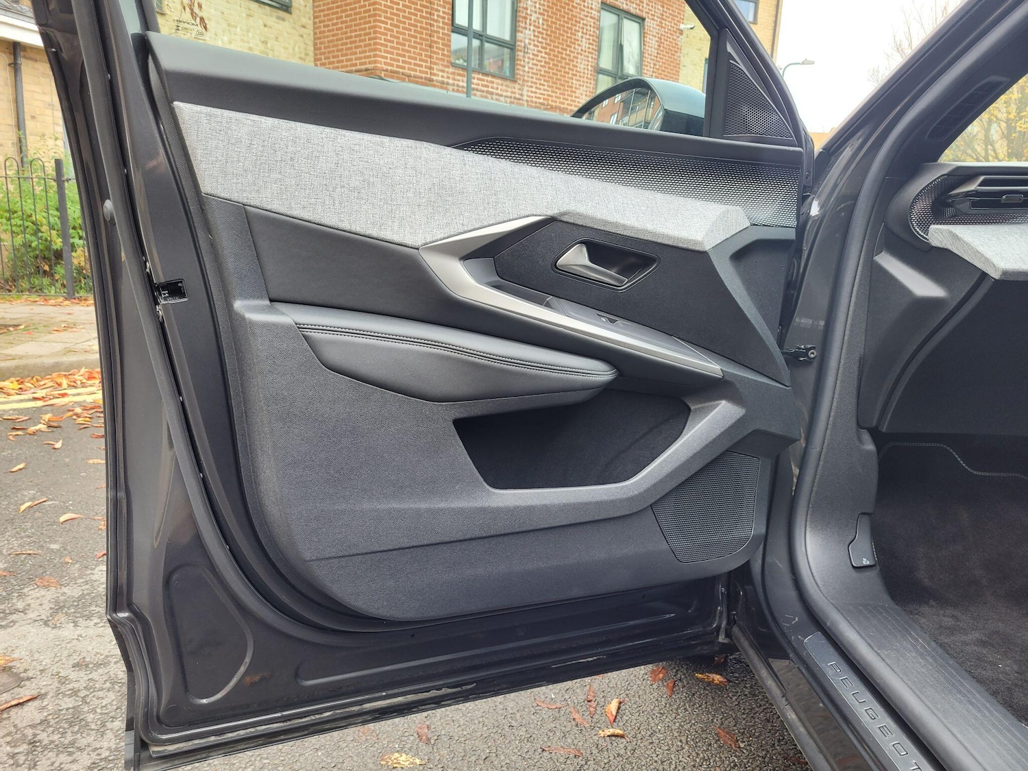 Used Peugeot 3008 2025 for sale - 76521877: Photo 42