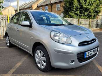 (62) - 1.2 12V Acenta CVT Euro 5 5dr