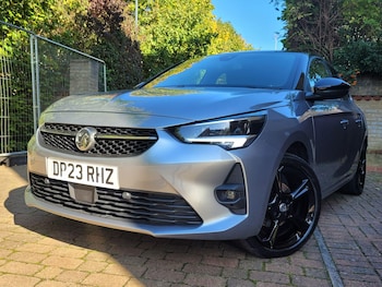 Vauxhall - Corsa