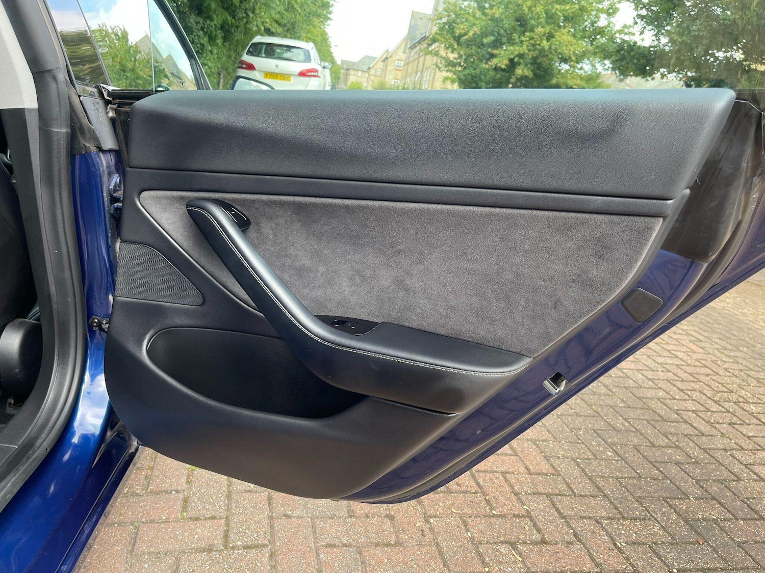 Used Tesla Model 3 2020 for sale - 76549785: Photo 35