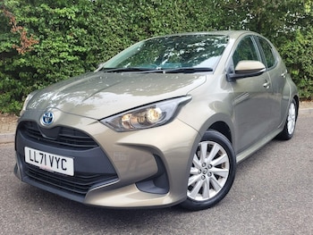 Used Toyota Yaris 2022 for sale - 75646808: Photo