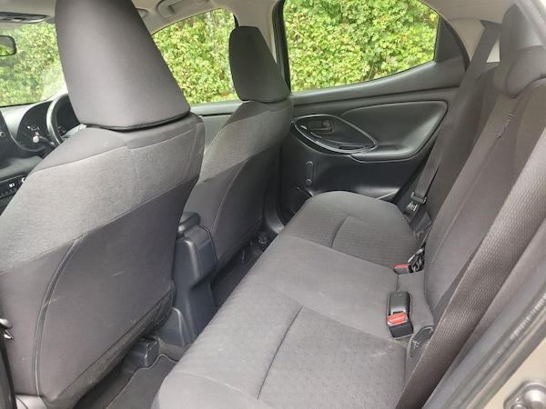 Used Toyota Yaris 2022 for sale - 75646808: Photo 30