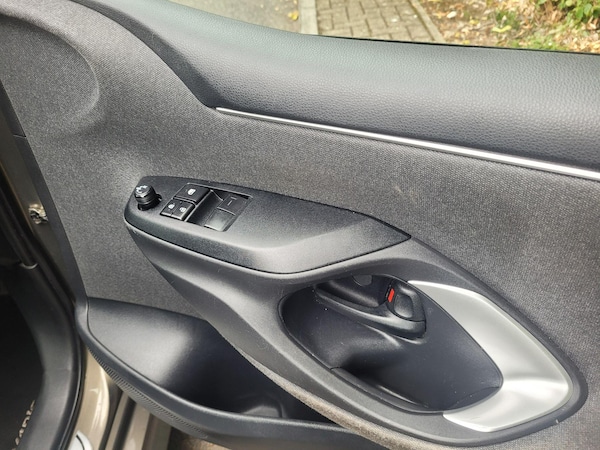 Used Toyota Yaris 2022 for sale - 75646808: Photo 36