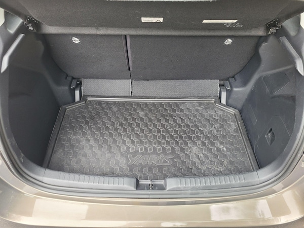 Used Toyota Yaris 2022 for sale - 75646808: Photo 51