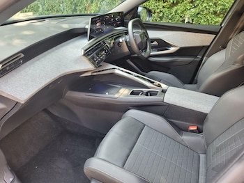 Used Peugeot 3008 2024 for sale - 74944814: Photo