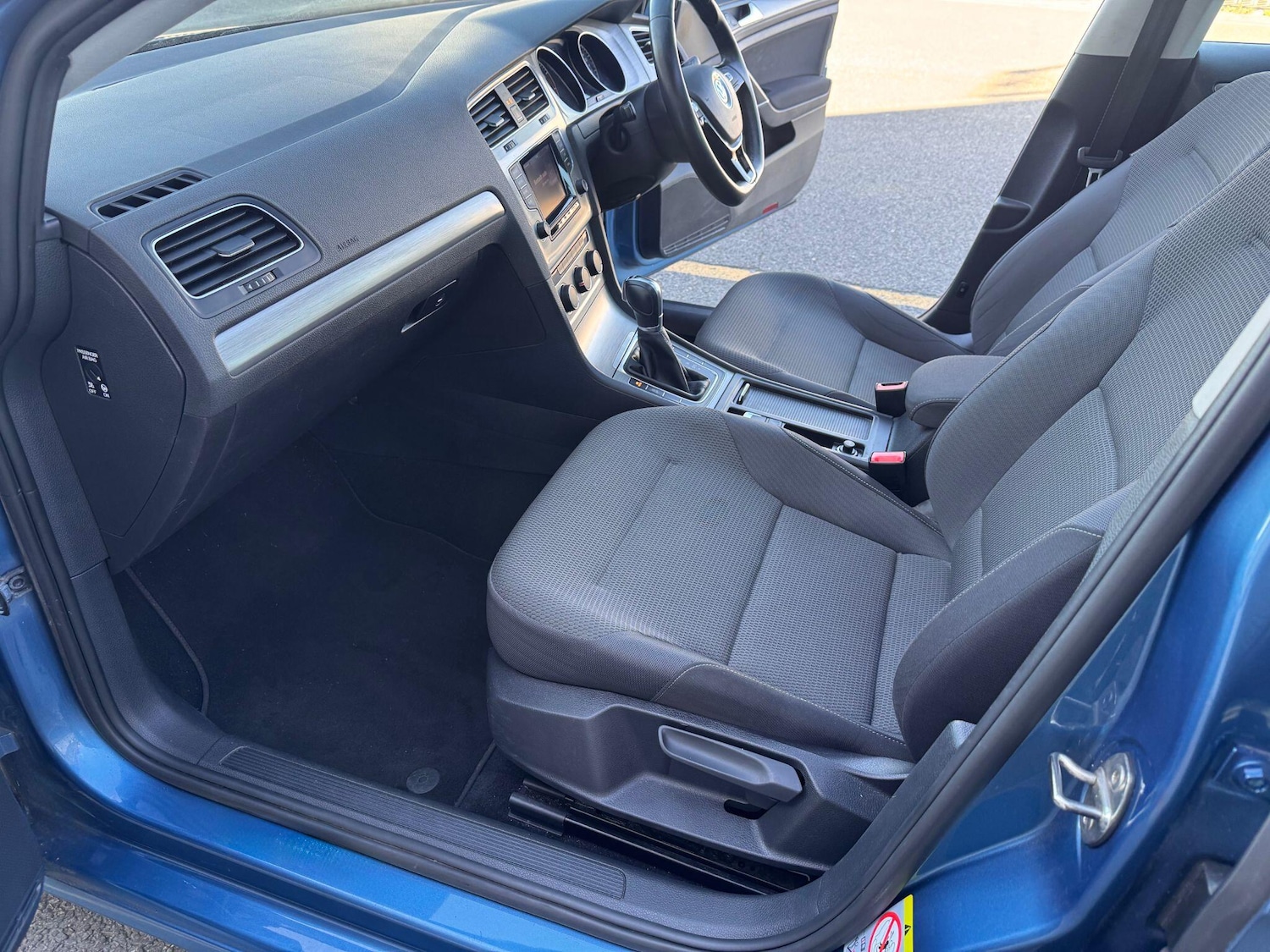 Used Volkswagen Golf 2014 for sale - 76991683: Photo 18