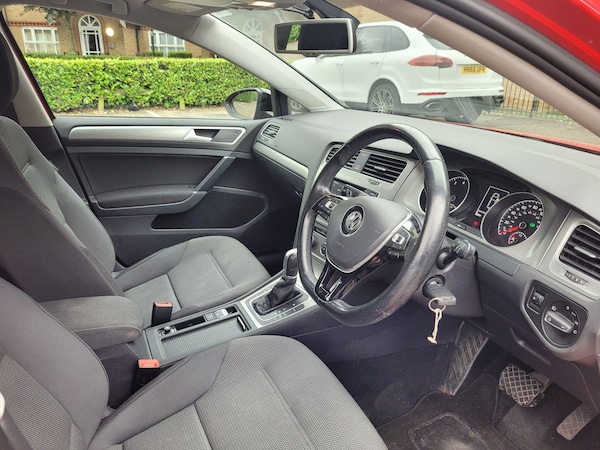 Used Volkswagen Golf 2014 for sale - 74935127: Photo 16