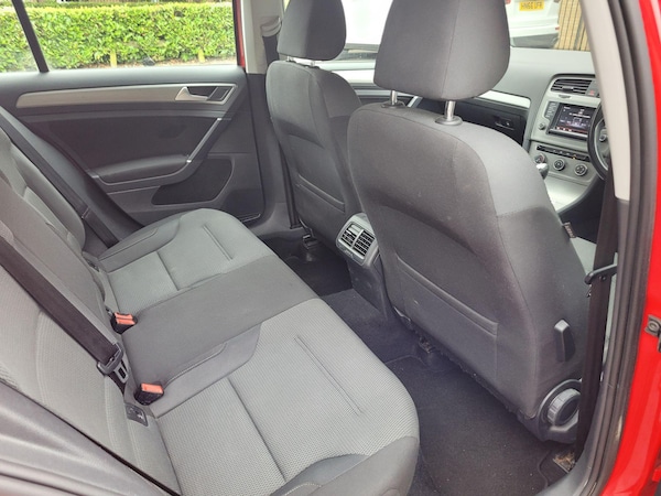 Used Volkswagen Golf 2014 for sale - 74935127: Photo 21