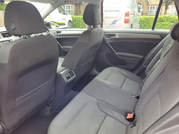 Used Volkswagen Golf 2014 for sale - 74935127: Photo 24