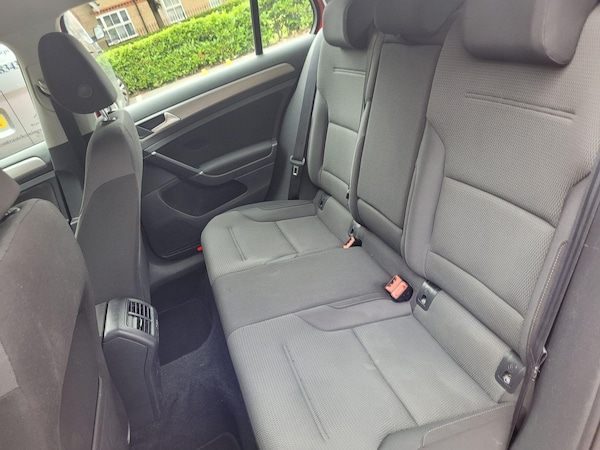 Used Volkswagen Golf 2014 for sale - 74935127: Photo 25