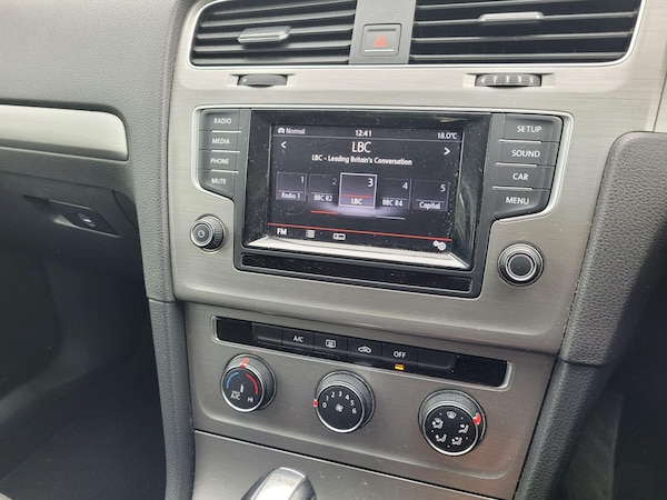 Used Volkswagen Golf 2014 for sale - 74935127: Photo 38
