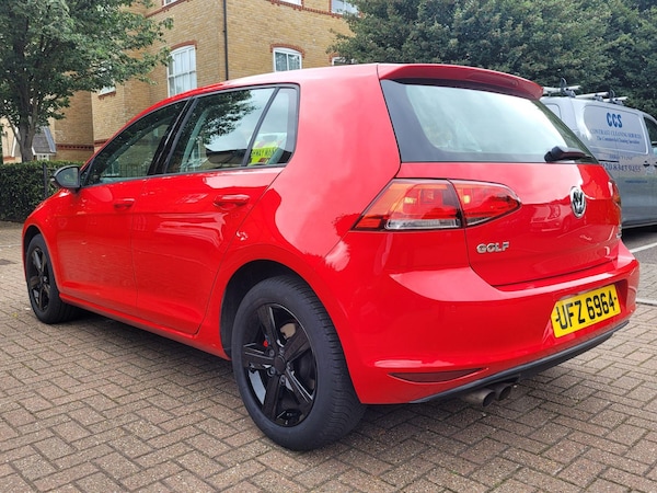 Used Volkswagen Golf 2014 for sale - 74935127: Photo 9