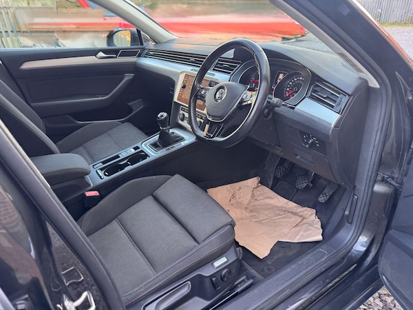 Used Volkswagen Passat 2018 for sale - 76247516: Photo 12