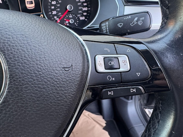 Used Volkswagen Passat 2018 for sale - 76247516: Photo 15
