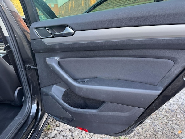 Used Volkswagen Passat 2018 for sale - 76247516: Photo 22