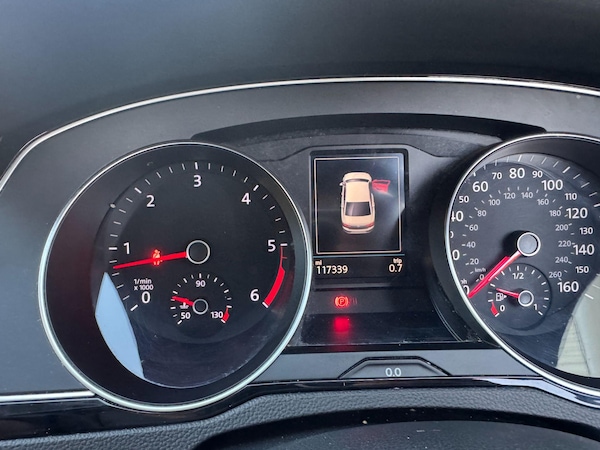 Used Volkswagen Passat 2018 for sale - 76247516: Photo 33