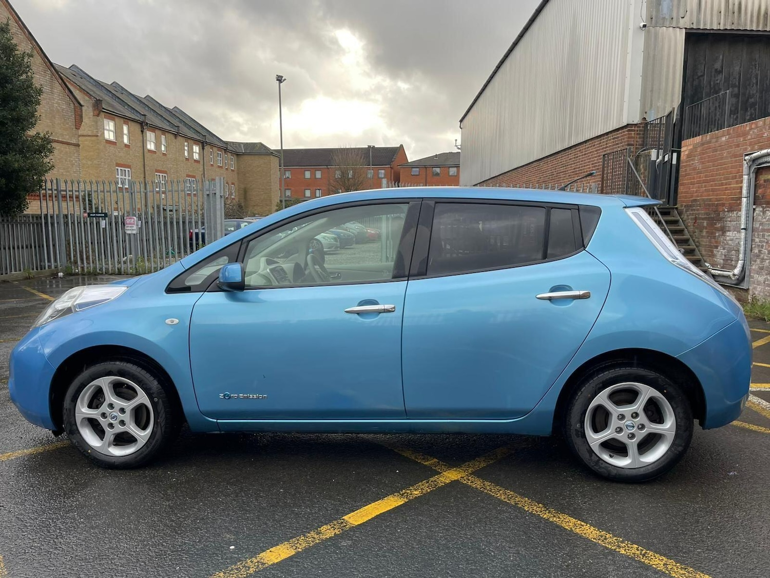 Used Nissan Leaf 2011 for sale - 77314639: Photo 9